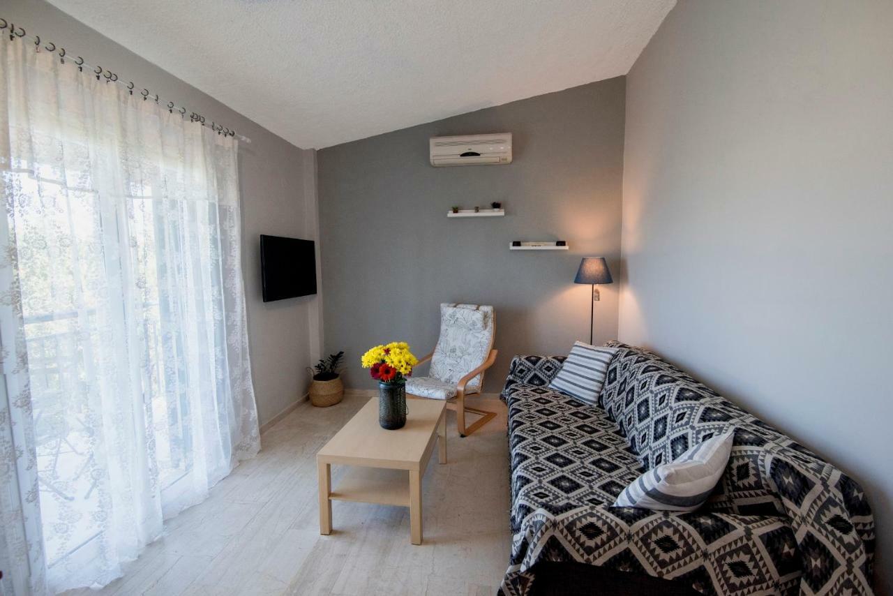 Blue & , - Corfu 1&2-3&4 Apartment *
